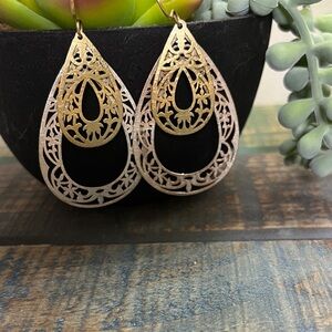 Elegant Gold & Silver Filigree Teardrop Earrings
